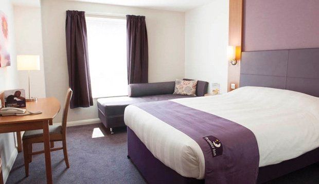 Premier Inn Pontypool Εξωτερικό φωτογραφία